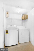 11421 Abner Ave in Fairfax, VA - Building Photo - Building Photo