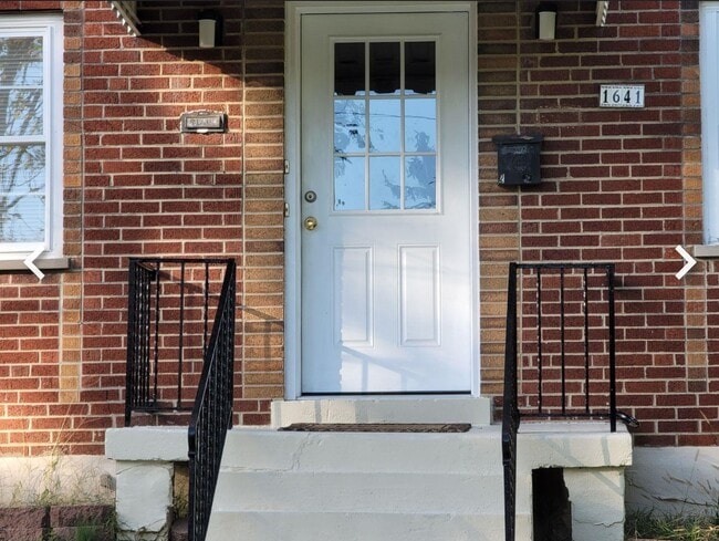 1641 Pasadena Ave, Unit 1641 Pasadena Ave in Cincinnati, OH - Building Photo - Building Photo