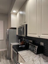 16 Harbour Isle Dr W in Fort Pierce, FL - Building Photo - Building Photo