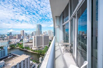 485 Brickell Ave, Unit SI ID1520365P in Miami, FL - Building Photo - Building Photo