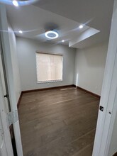 7935 Ogden Ave, Unit garden in Lyons, IL - Building Photo - Building Photo