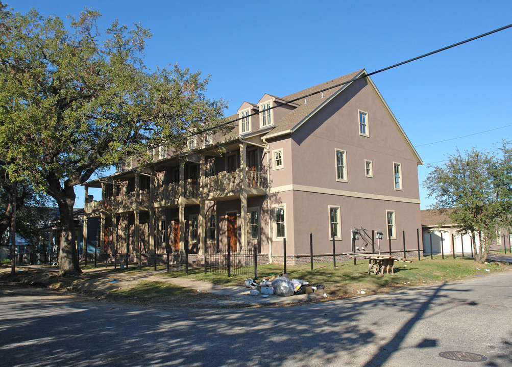 501 Washington Ave in New Orleans, LA - Foto de edificio