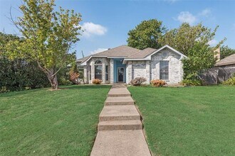 8701 Pheasant Run Dr in Rowlett, TX - Building Photo - Building Photo