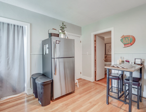 354 Beacon St, Unit 3 in Somerville, MA - Building Photo - Building Photo