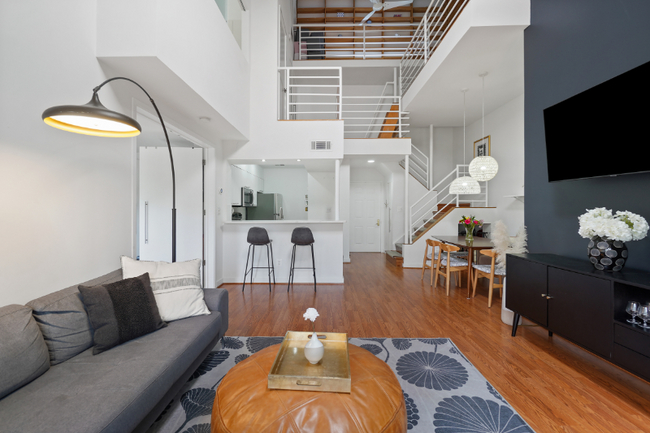property at 1020 N Stafford St