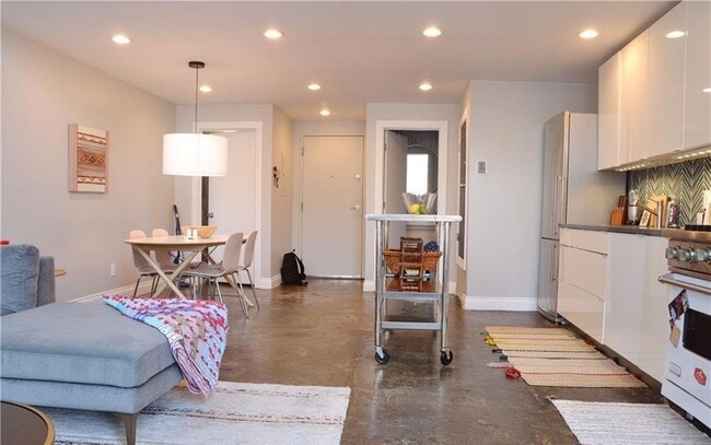 property at 500 Delaware St