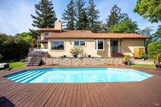 452 Chestnut Ave in Sonoma, CA - Building Photo - Building Photo