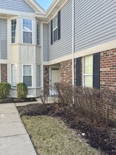 1177 Russellwood Ct in Buffalo Grove, IL - Building Photo - Building Photo