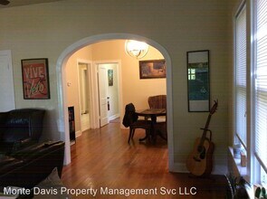 405 E 32nd St in Austin, TX - Building Photo - Building Photo