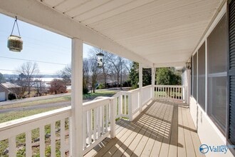 466 Warrenton Shores Dr in Guntersville, AL - Building Photo - Building Photo