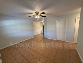 410 Erwin Hwy in Greeneville, TN - Building Photo - Building Photo