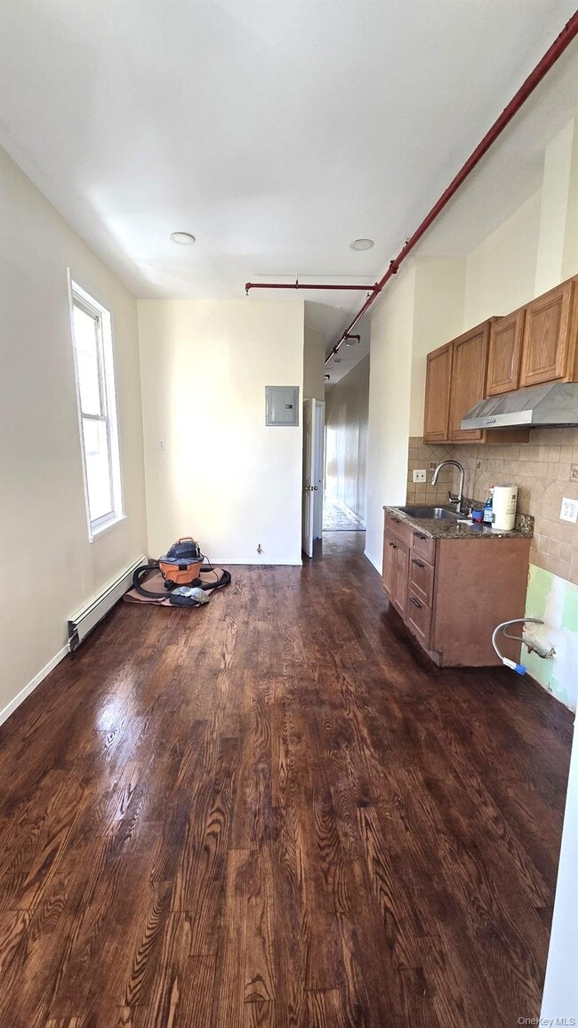 property at 8-83 Cypress Ave