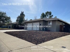 7227 Camel Rock Way in Citrus Heights, CA - Foto de edificio - Building Photo