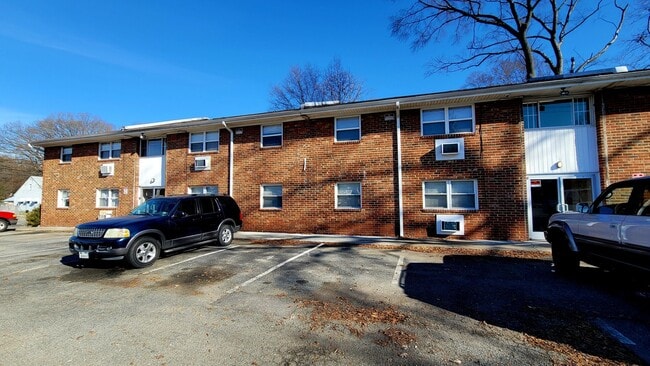 3601 Richmond Hwy N