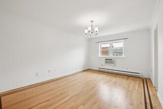 7405 1st Ave in North Bergen, NJ - Building Photo - Building Photo