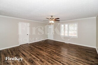 1715 Straw Valley Rd in Lawrenceville, GA - Building Photo - Building Photo