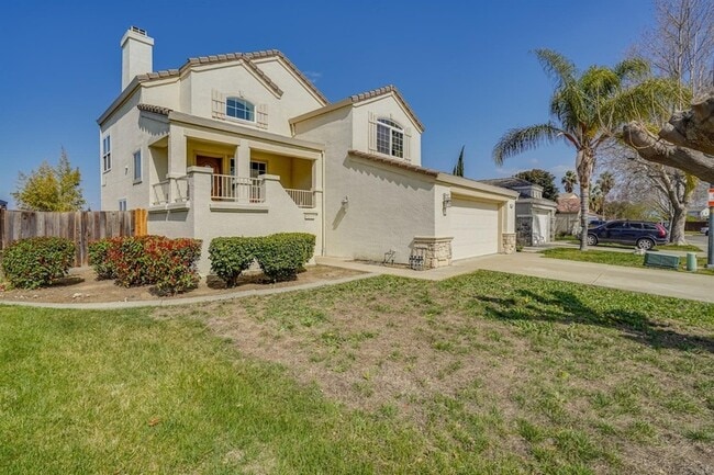 1561 Spring Ct in Tracy, CA - Building Photo - Building Photo