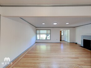 524 Dudley Way in Sacramento, CA - Building Photo - Building Photo