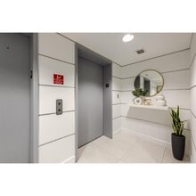 1723 SW 23rd St in Miami, FL - Foto de edificio - Building Photo