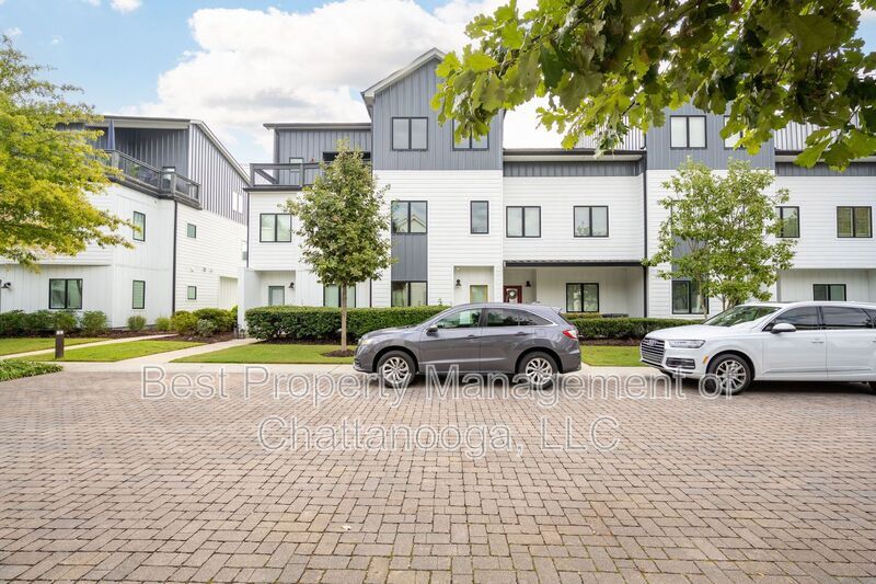 3111 St Elmo Ave in Chattanooga, TN - Foto de edificio