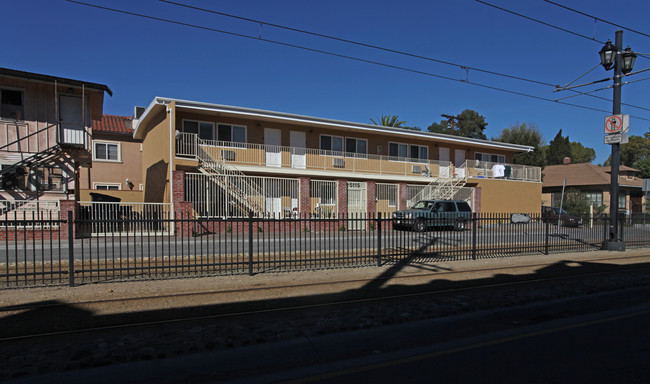 203 N Avenue 51 in Los Angeles, CA - Building Photo - Building Photo