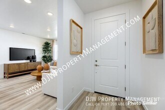4168-4178 W Perspective St in Eagle, ID - Building Photo - Building Photo