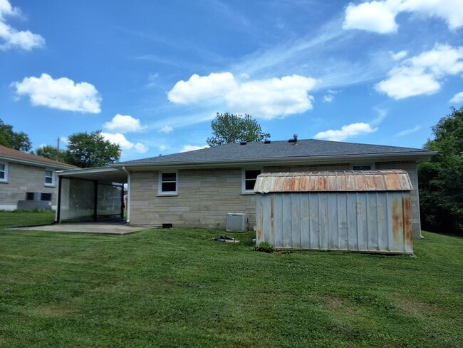 504 Sunrise Ln in Elizabethtown, KY - Building Photo - Building Photo
