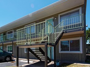 XVelo Flats in Austin, TX - Building Photo - Building Photo