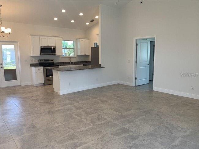 266 Rockwood St NW in Port Charlotte, FL - Building Photo - Building Photo