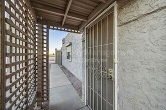 6120 E Augusta Cir in Mesa, AZ - Foto de edificio - Building Photo