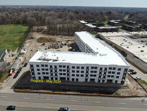 Tigris Tower in Sterling Heights, MI - Foto de edificio - Building Photo