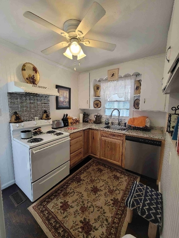 property at 613 Hill St
