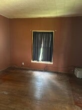 205 E St Louis St in West Frankfort, IL - Building Photo - Building Photo
