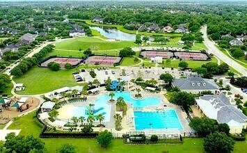 1452 Shaded Rock Dr in Missouri City, TX - Foto de edificio - Building Photo