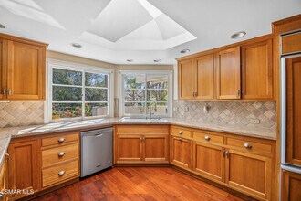 1719 Walker Cup Cir in Westlake Village, CA - Building Photo - Building Photo