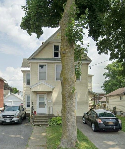 123 2nd Ave, Unit 2 Bedroom in Herkimer in Herkimer, NY - Foto de edificio - Building Photo