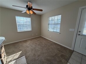 800 W Tahlequah St in Siloam Springs, AR - Building Photo - Building Photo