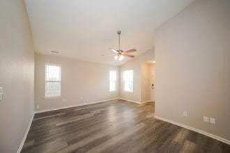 4312 Village Trace Dr in Indianapolis, IN - Building Photo - Building Photo