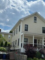 104 Pearl St, Unit 2 in Somerville, MA - Building Photo
