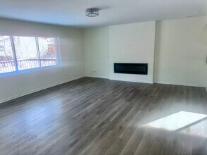 15119 Meadow Ln in Dolton, IL - Building Photo - Building Photo