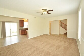 13172 S Elster Way in Fishers, IN - Building Photo - Building Photo