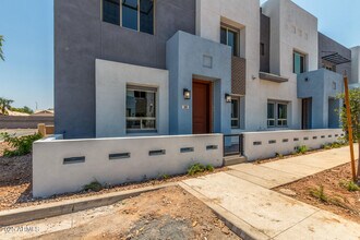 733 E Commonwealth Ave in Chandler, AZ - Building Photo - Building Photo