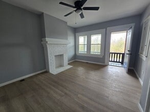 1501 Riverside Dr in Dayton, OH - Building Photo - Building Photo