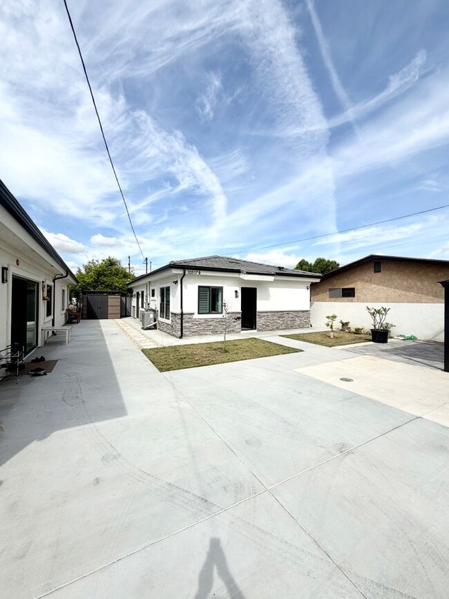 10317 Olive St in Temple City, CA - Building Photo - Building Photo
