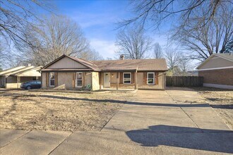 6625 Hartford Dr in Memphis, TN - Building Photo - Building Photo