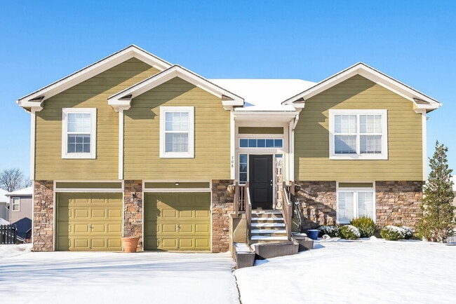 property at 708 Fall Creek Dr