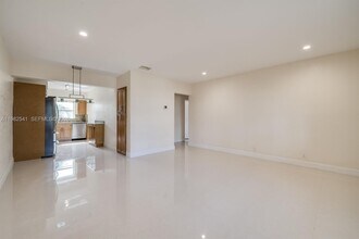 2600 S Ocean Dr in Hollywood, FL - Building Photo - Building Photo