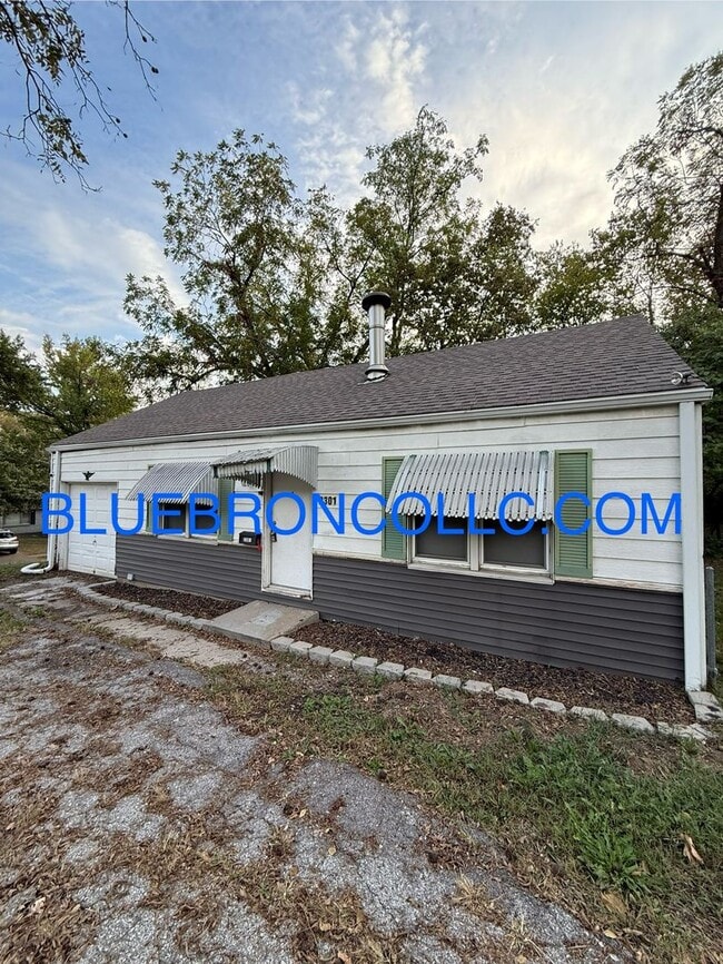 property at 2301 E 79th St