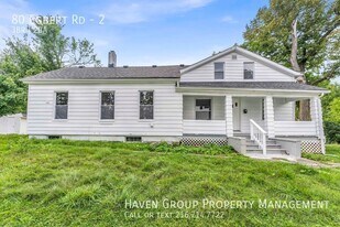 80 Olde Egbert Rd in Bedford, OH - Building Photo