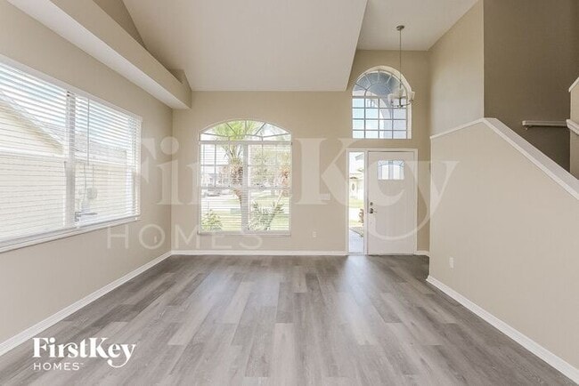 1204 Franford Dr in Brandon, FL - Building Photo - Building Photo